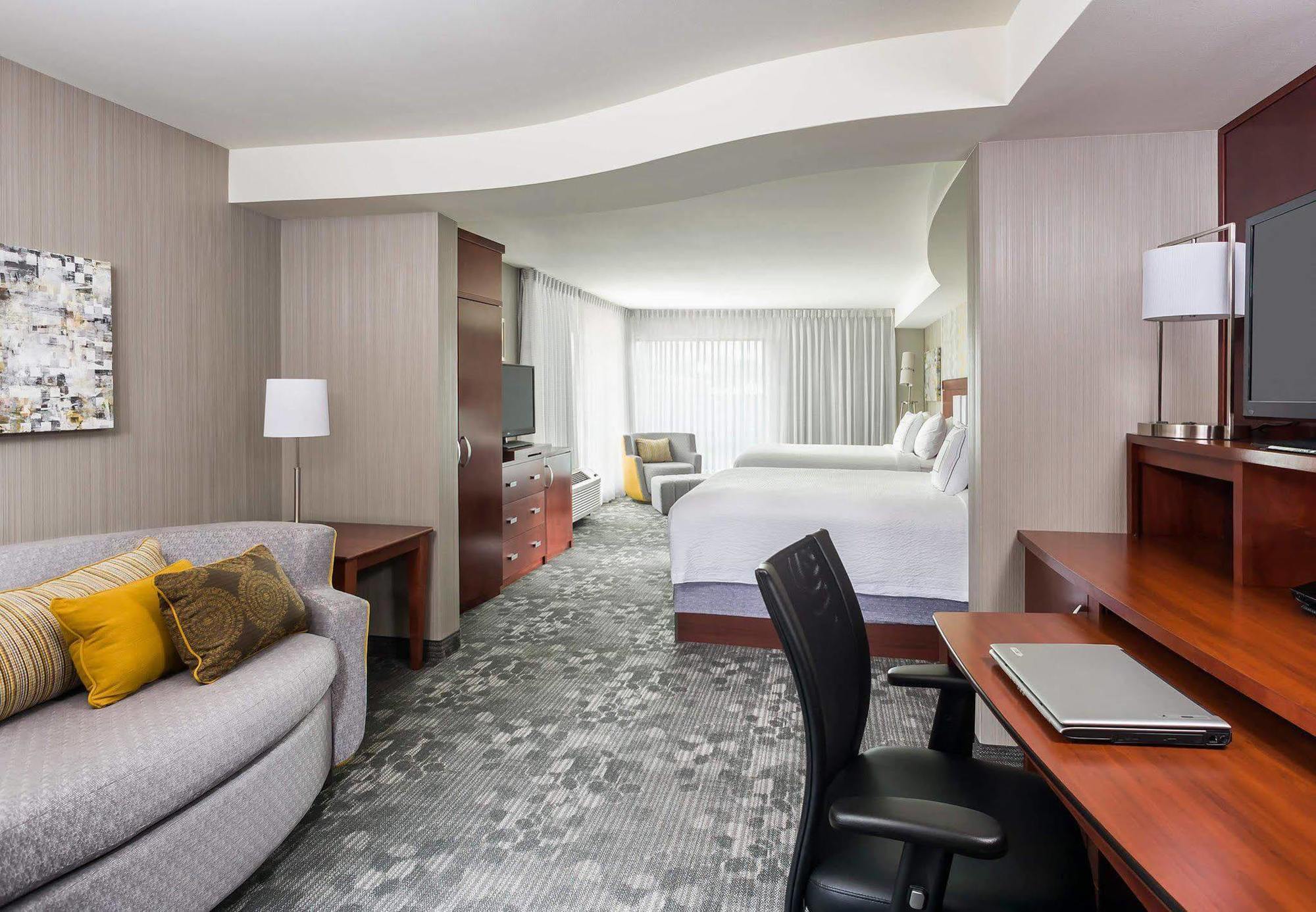 Courtyard By Marriott Kalamazoo Portage Exterior foto